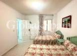 Revente - APPARTEMENT -
TORREVIEJA - Center