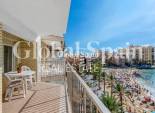 Wederverkoop - APPARTEMENT -
TORREVIEJA - Torrevieja