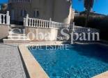 Wiederverkauf - VILLA -
ROJALES - La Marquesa Golf