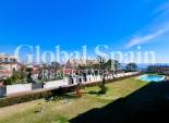 Revente - APPARTEMENT -
TORREVIEJA - Punta prima