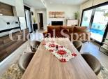 Wiederverkauf - VILLA -
VILLAMARTÍN - Costa Blanca