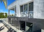 Resale - VILLA -
ORIHUELA - Inland