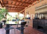 Wederverkoop - HUIS -
Catral - Catral - Country