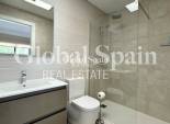 Wederverkoop - APPARTEMENT -
PILAR DE LA HORADADA - Costa Blanca