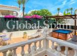 Wederverkoop - HUIS -
ORIHUELA COSTA - La Rioja
