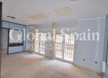 Wederverkoop - APPARTEMENT -
TORREVIEJA - Center
