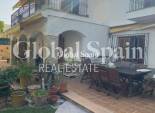 Revente - VILLA -
ORIHUELA COSTA - Punta Prima