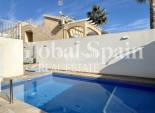 Revente - VILLA -
ORIHUELA COSTA - LOS BALCONES - LOS ALTOS