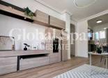 Revente - APPARTEMENT -
TORREVIEJA - Habaneras