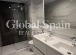 Wederverkoop - APPARTEMENT -
PUNTA PRIMA - Orihuela Costa