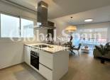Venta - APARTAMENTO -
TORREVIEJA - Playa del Cura