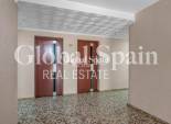 Wederverkoop - APPARTEMENT -
TORREVIEJA - Punta Prima