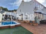 Wederverkoop - VILLA -
TORREVIEJA - LOS BALCONES - LOS ALTOS