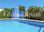Wiederverkauf - VILLA -
LA MATA - Costa Blanca