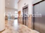 Resale - APARTMENT -
TORREVIEJA - Center