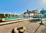 Wiederverkauf - VILLA -
AVILESES - Inland