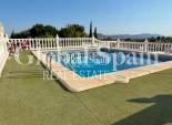 Wiederverkauf - VILLA -
ALBATERA - Partida Lomas