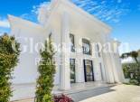 Nieuwbouw - VILLA -
MARBELLA - Lomas De Marbella Club