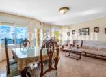 Wederverkoop - APPARTEMENT -
TORREVIEJA - Torrevieja