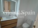 Wiederverkauf - WOHNUNG -
ORIHUELA COSTA - VILLAMARTÍN