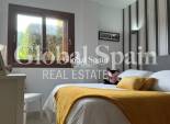 Revente - APPARTEMENT -
PUNTA PRIMA - Costa Blanca