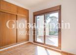 Resale - House -
ALGORFA