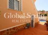 Resale - VILLA -
Ciudad Quesada - La Marquesa