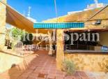Odsprzedaż - WILLA  -
ORIHUELA COSTA - La Florida