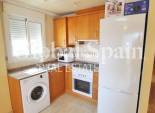 Revente - APPARTEMENT -
GUARDAMAR DEL SEGURA