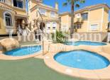 Revente - VILLA -
VILLAMARTÍN - Costa Blanca