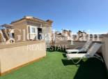 Wiederverkauf - VILLA -
ORIHUELA COSTA - Costa Blanca