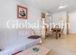 Venta - APARTAMENTO -
TORREVIEJA - Centro