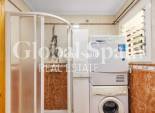 Resale - APARTMENT -
TORREVIEJA - Paseo maritimo