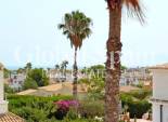 Odsprzedaż - WILLA  -
ORIHUELA COSTA - 