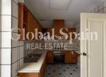 Wederverkoop - APPARTEMENT -
TORREVIEJA - Center