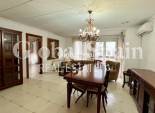 Resale - APARTMENT -
TORREVIEJA - Center