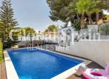 Odsprzedaż - WILLA  -
TORREVIEJA - 