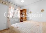 Resale - VILLA -
GUARDAMAR DEL SEGURA