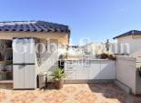 Venta - CASA -
ROJALES - Inland