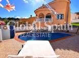 Resale - VILLA -
CIUDAD QUESADA