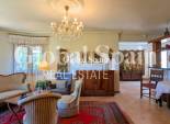 Resale - VILLA -
CIUDAD QUESADA