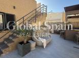 Resale - VILLA -
LA ZENIA - Costa Blanca