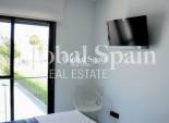 Revente - PENTHOUSE -
GUARDAMAR DEL SEGURA - Costa Blanca