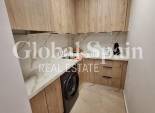 Resale - HOUSE -
TORREVIEJA - Center