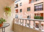 Resale - APARTMENT -
TORREVIEJA - Centro