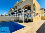 Wederverkoop - APPARTEMENT -
LA MATA - Costa Blanca