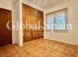 Wiederverkauf - VILLA -
TORREVIEJA - LOS BALCONES - LOS ALTOS