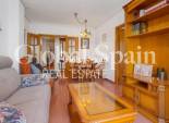 Wederverkoop - PENTHOUSE -
TORREVIEJA - Paseo maritimo