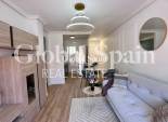 Revente - APPARTEMENT -
TORREVIEJA - Habaneras