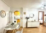 Revente - APPARTEMENT -
TORREVIEJA - Acequion